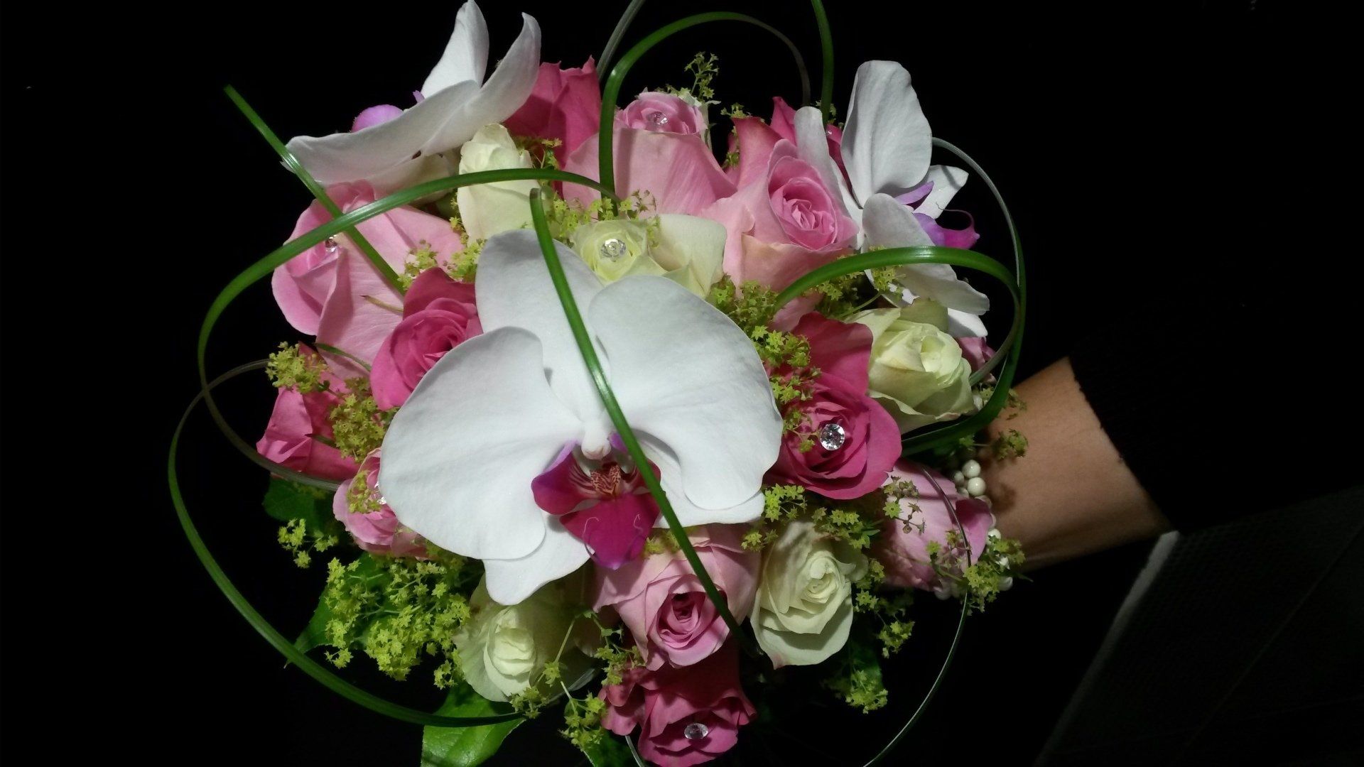 Bouquet fleuri rose et vert