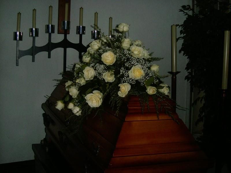 Besipiel für eine Sargauflage