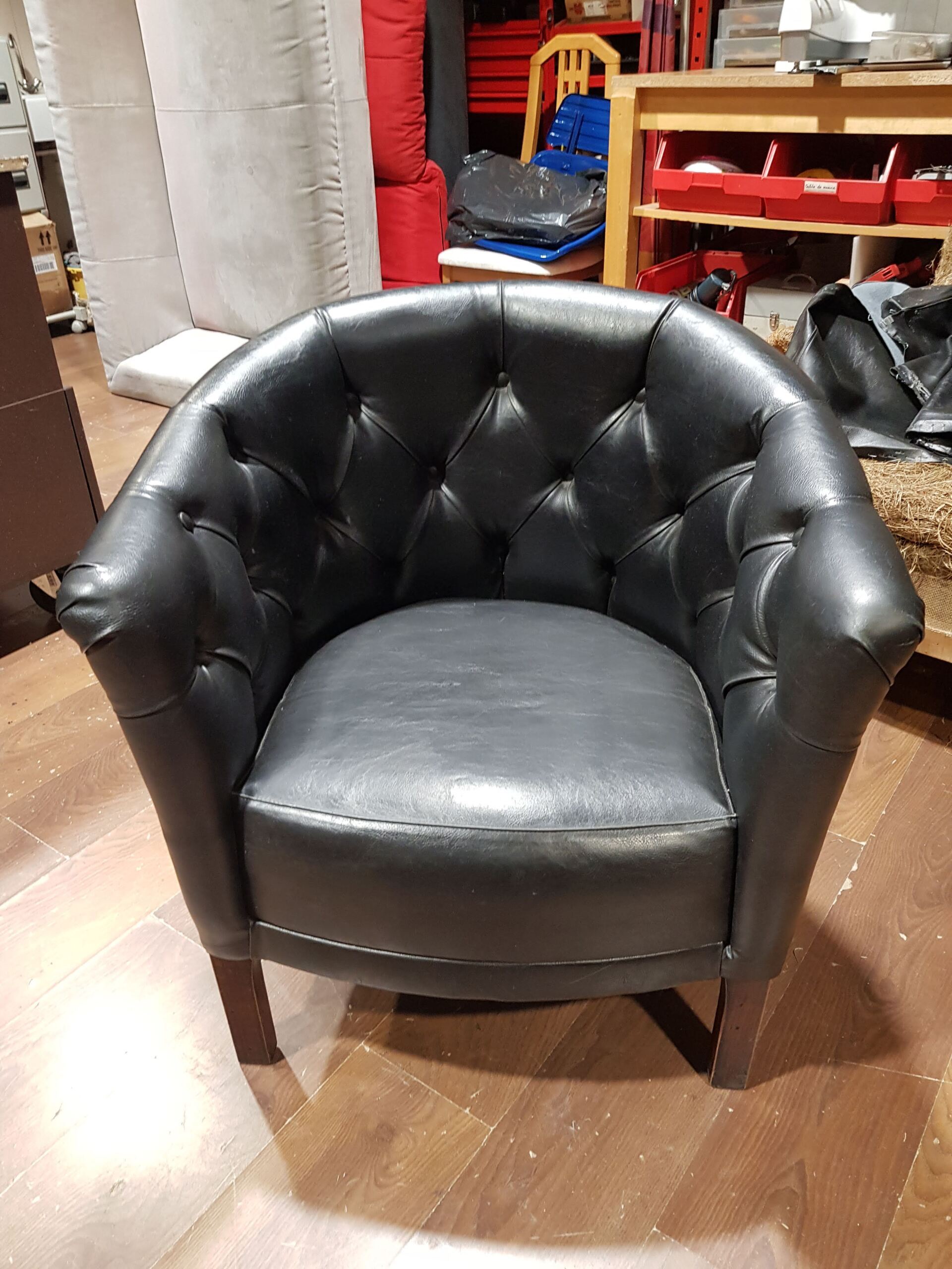 fauteille arrondi cuir