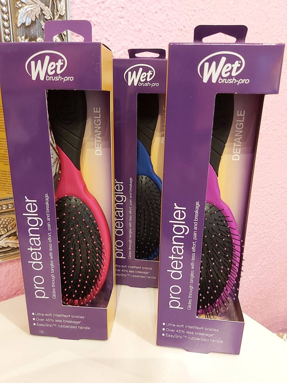 Wet Brush Pro Entwirrungsbürsten in lila Boxen, BM Hair and Beauty