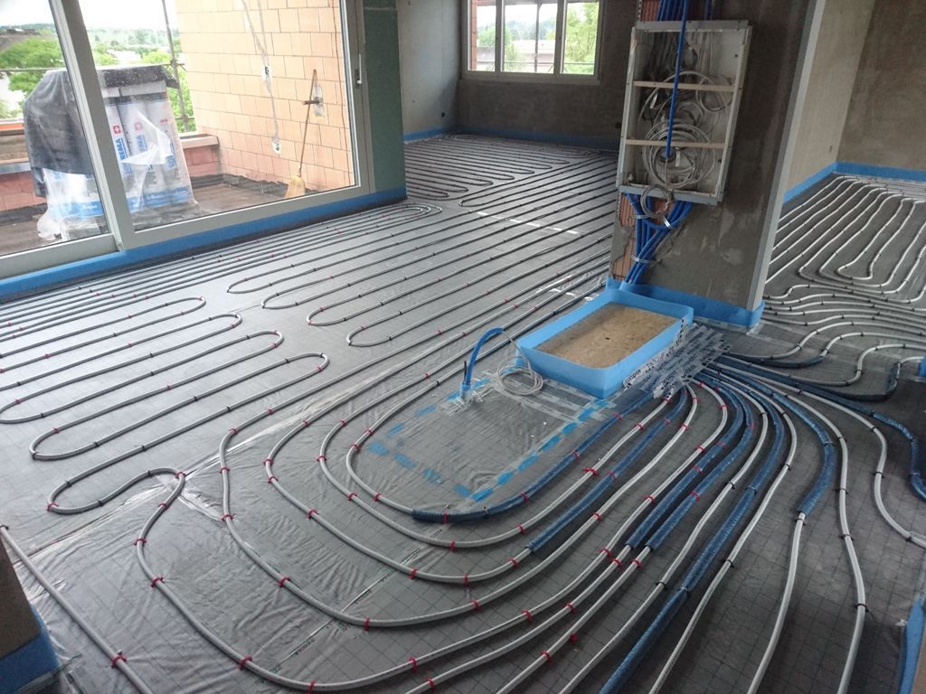 Bodenheizung verlegt 2 - F. Tonet GmbH