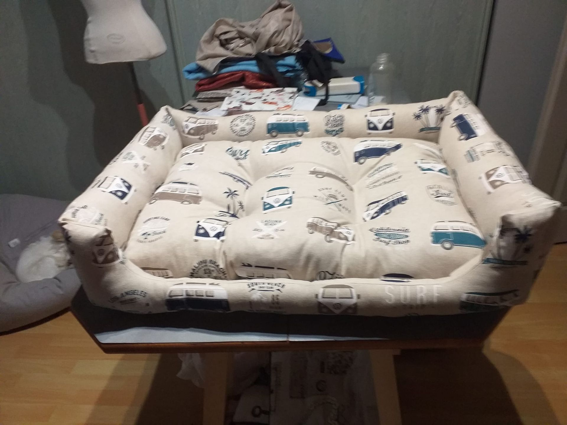 Retouche lit de chat - Avant