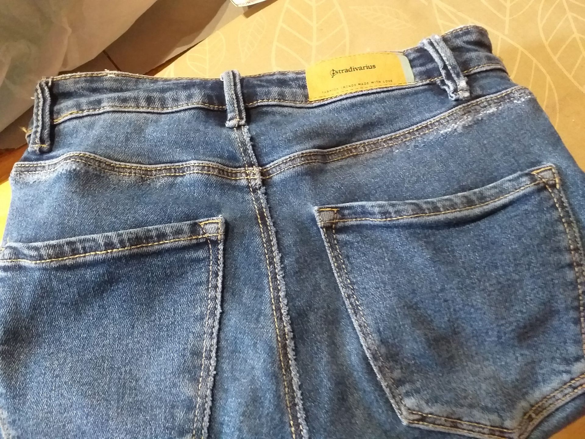 Retouche sur un jean - Après