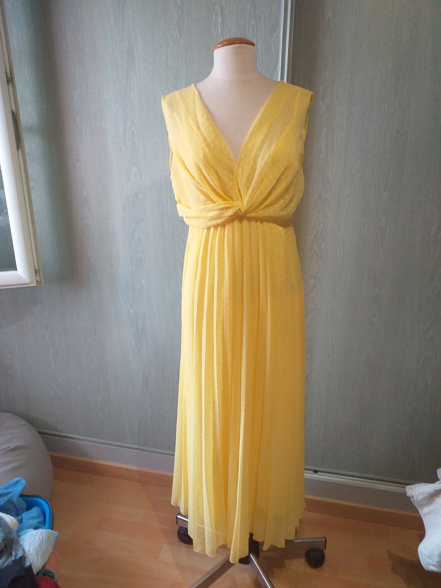 Retouches d'une robe - après