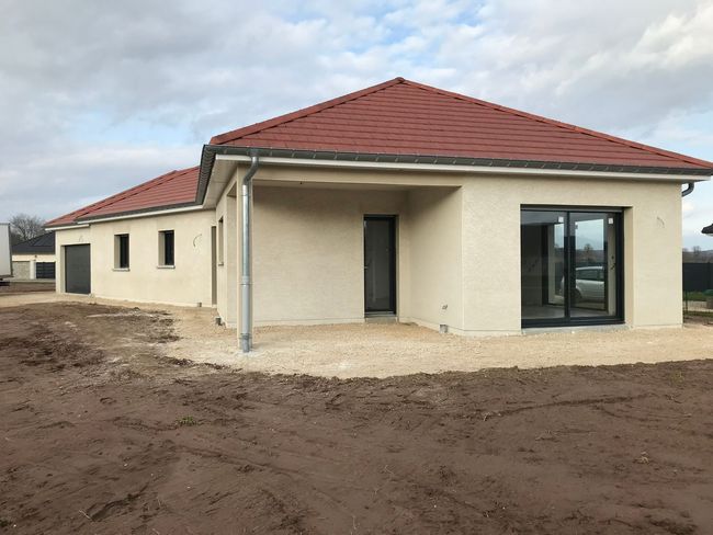 Une maison en cours de construction