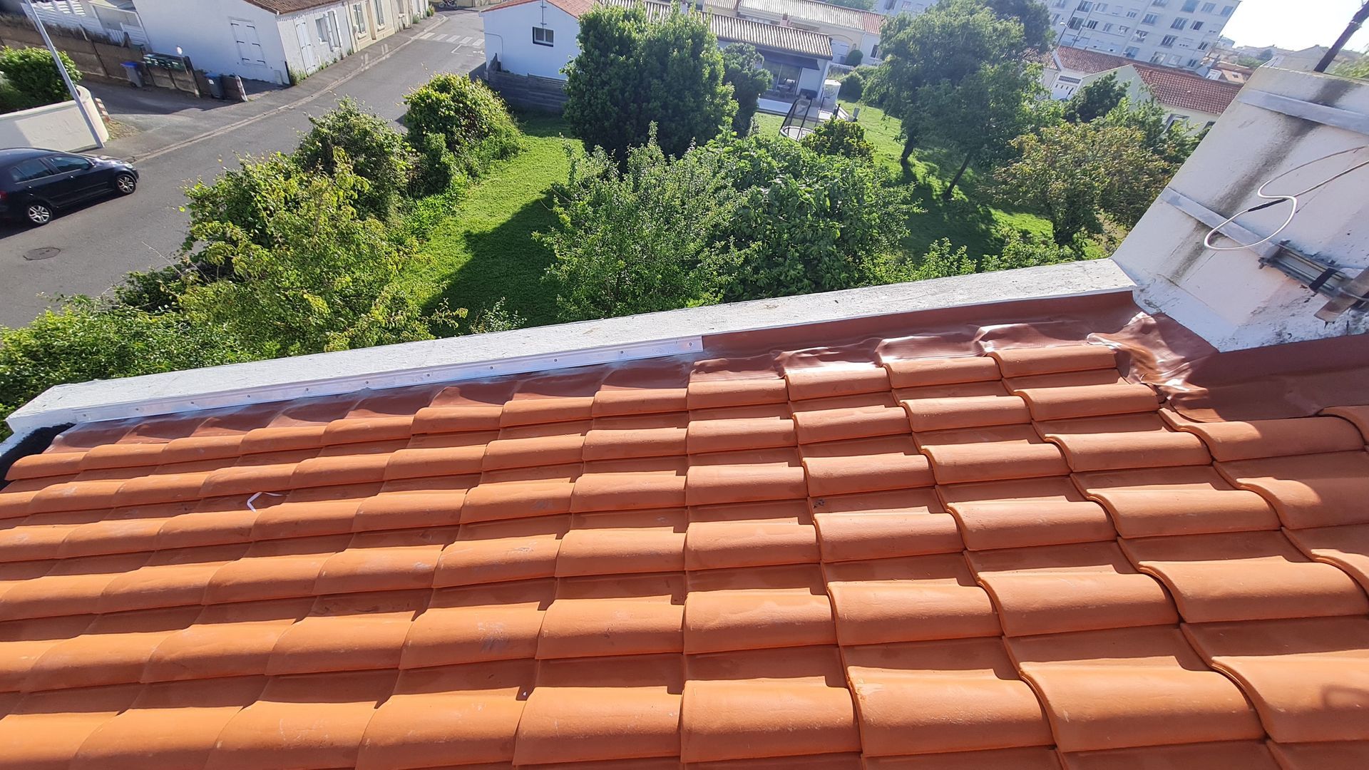 Photo du côté d'un toit