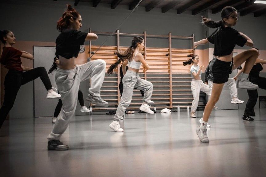Workshop hip-hop in agosto 2024 nella scuola di danza Ticino Moving Factory