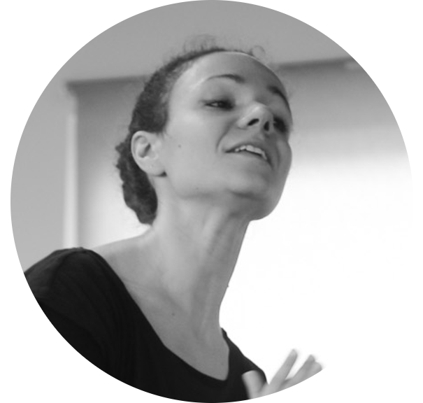 Ilaria Puricelli, maestra di danza classica in Ticino, nella scuola di danza Moving Factory