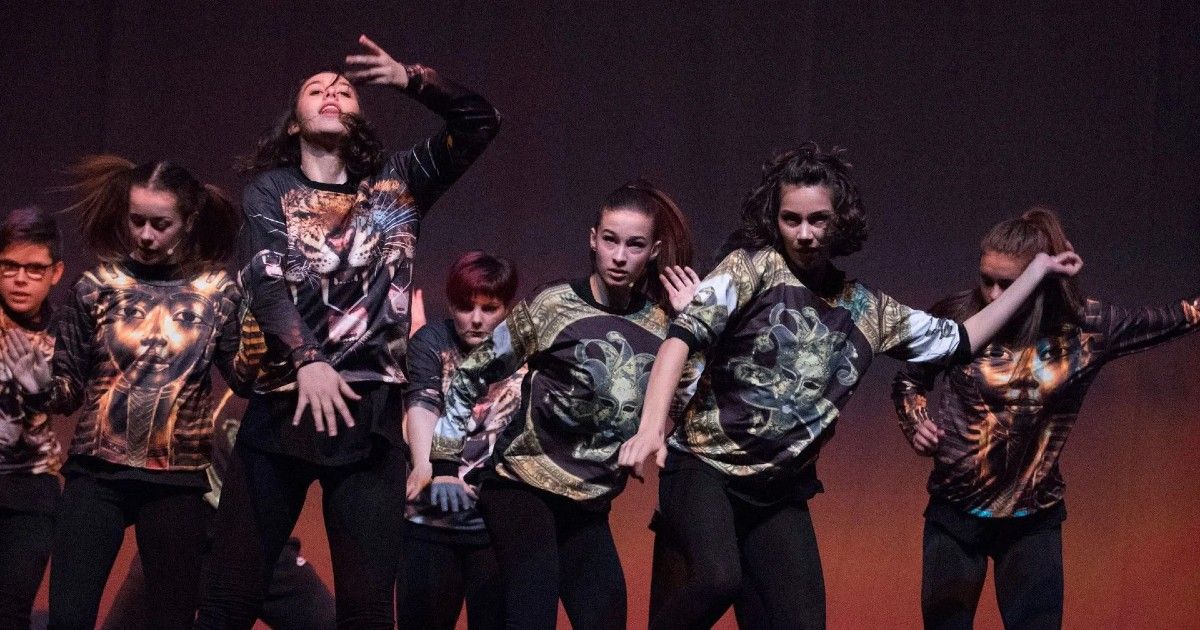 Hip-hop sul palco del Teatro di Locarno, scuola danza Moving Factory