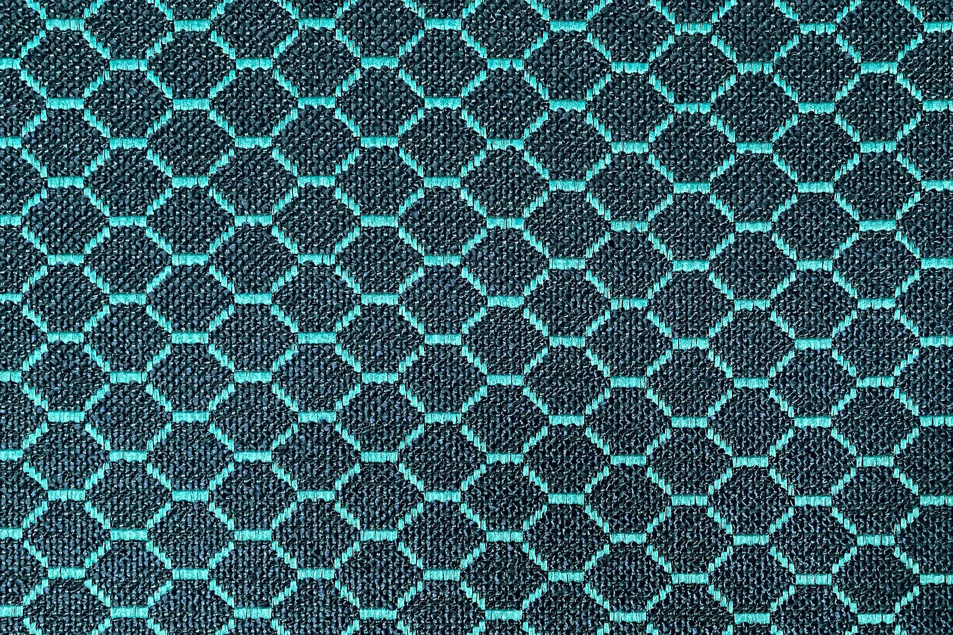 Tissu bleu clair sur bleu foncé