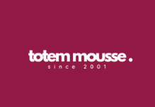 Logo Totem Mousse fond vert