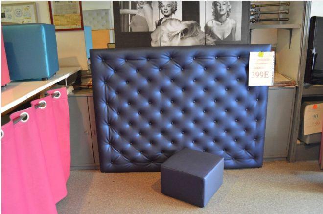 Tête de lit capitonnée violet réfléchissant