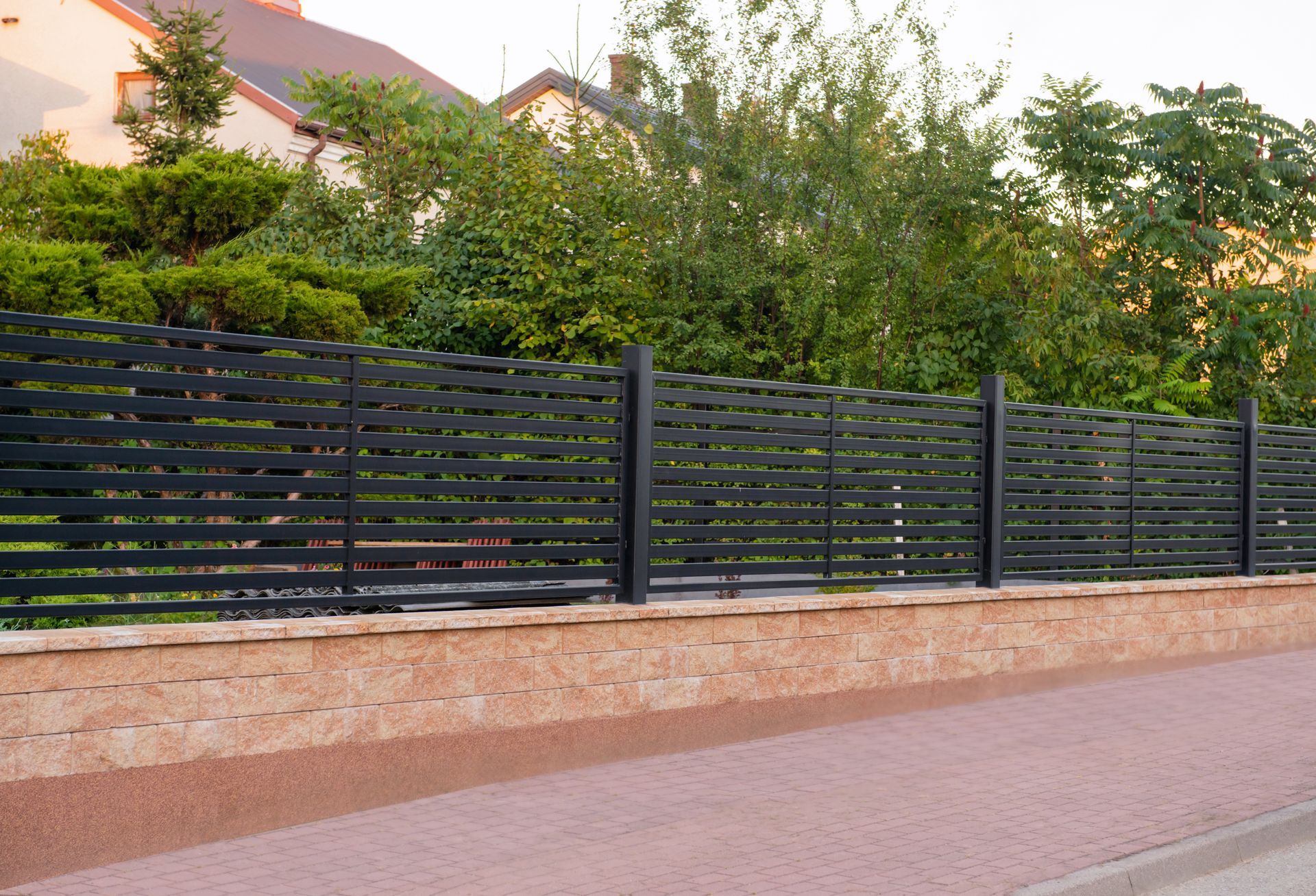 Pose de clôture à Arles