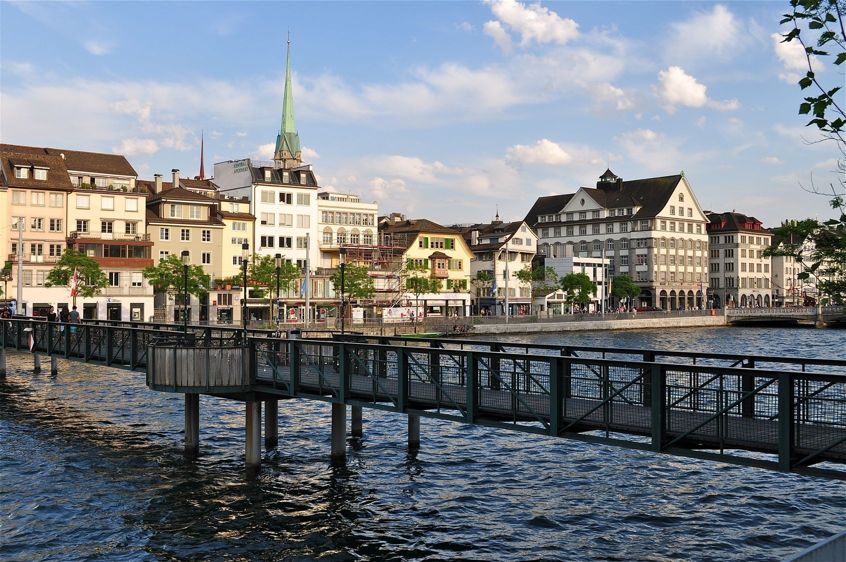 alt- Spitex z'Züri dähei GmbH|Zürich