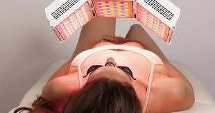 Un soin de luminothérapie.