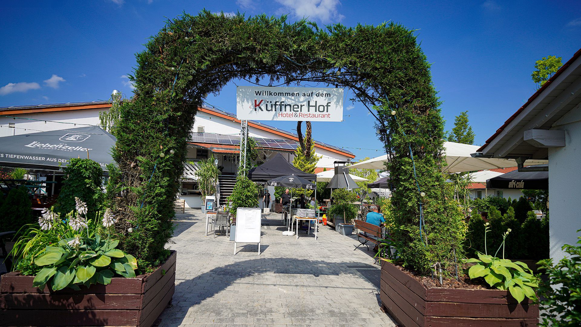 Zugang zum Biergarten Küffner Hof