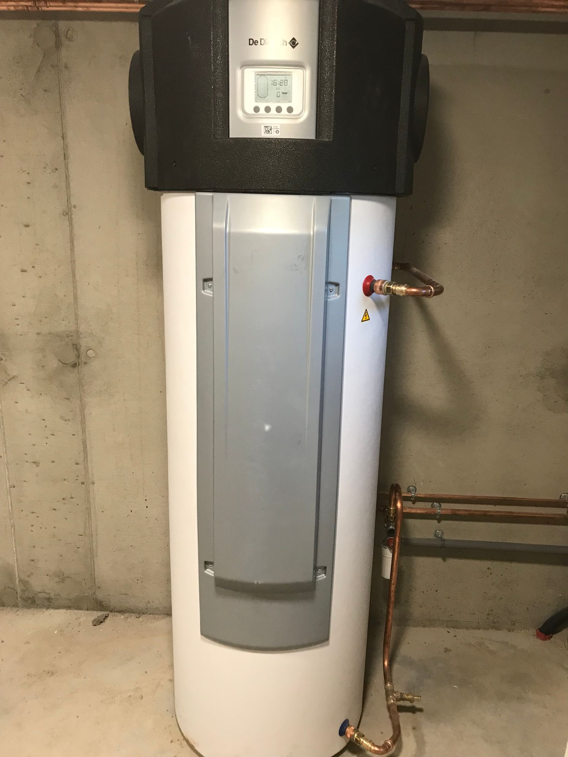 Installation de chauffe-eau.