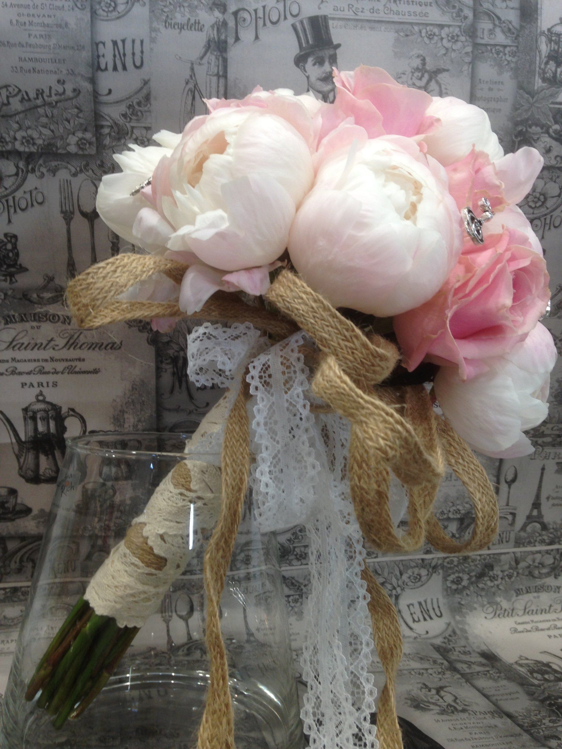 Bouquet de mariée pivoine