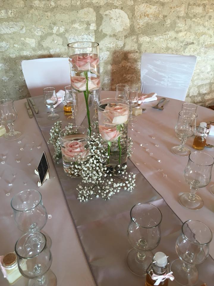 Composition de roses immergées