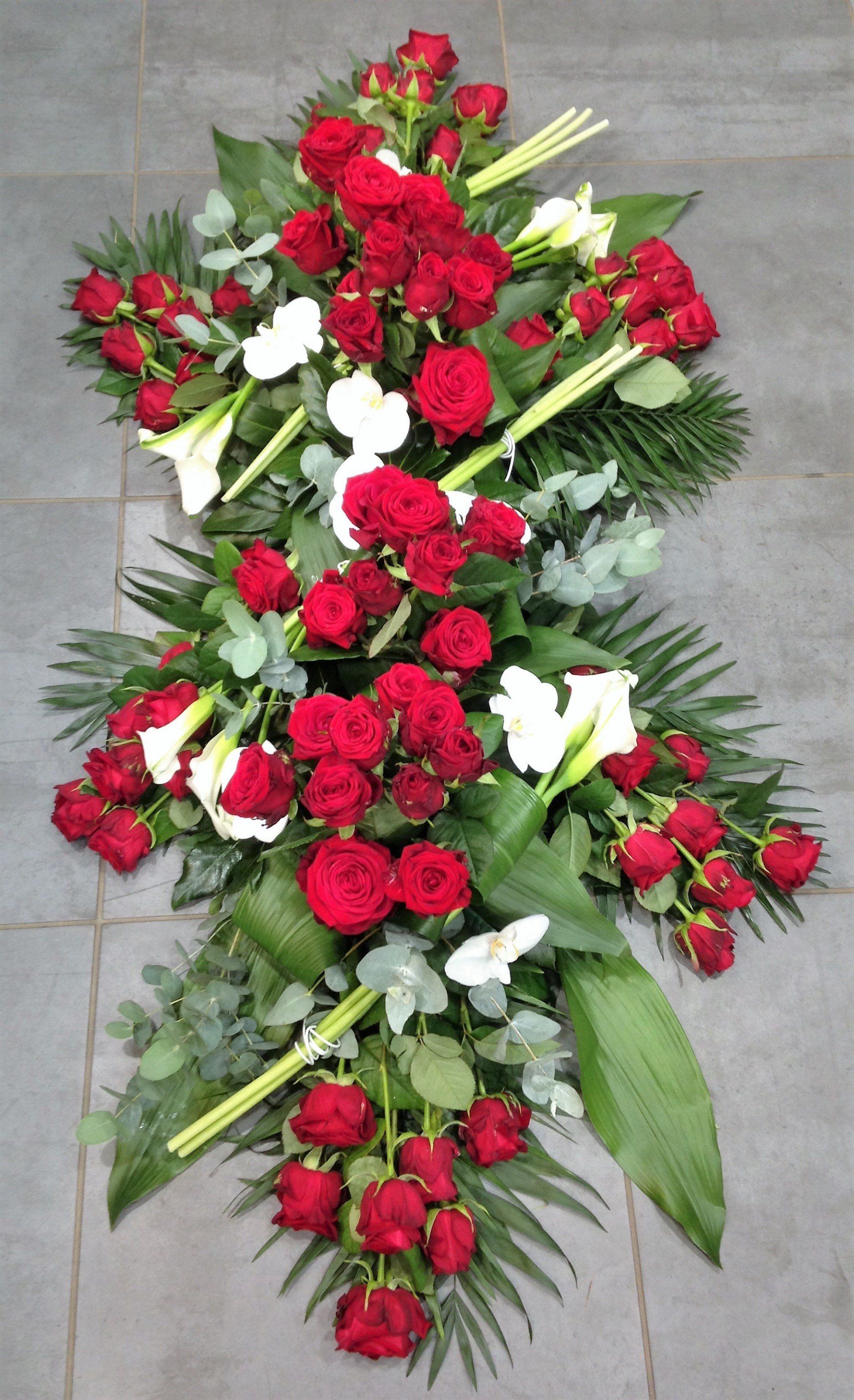 Coussin funéraire moderne de roses