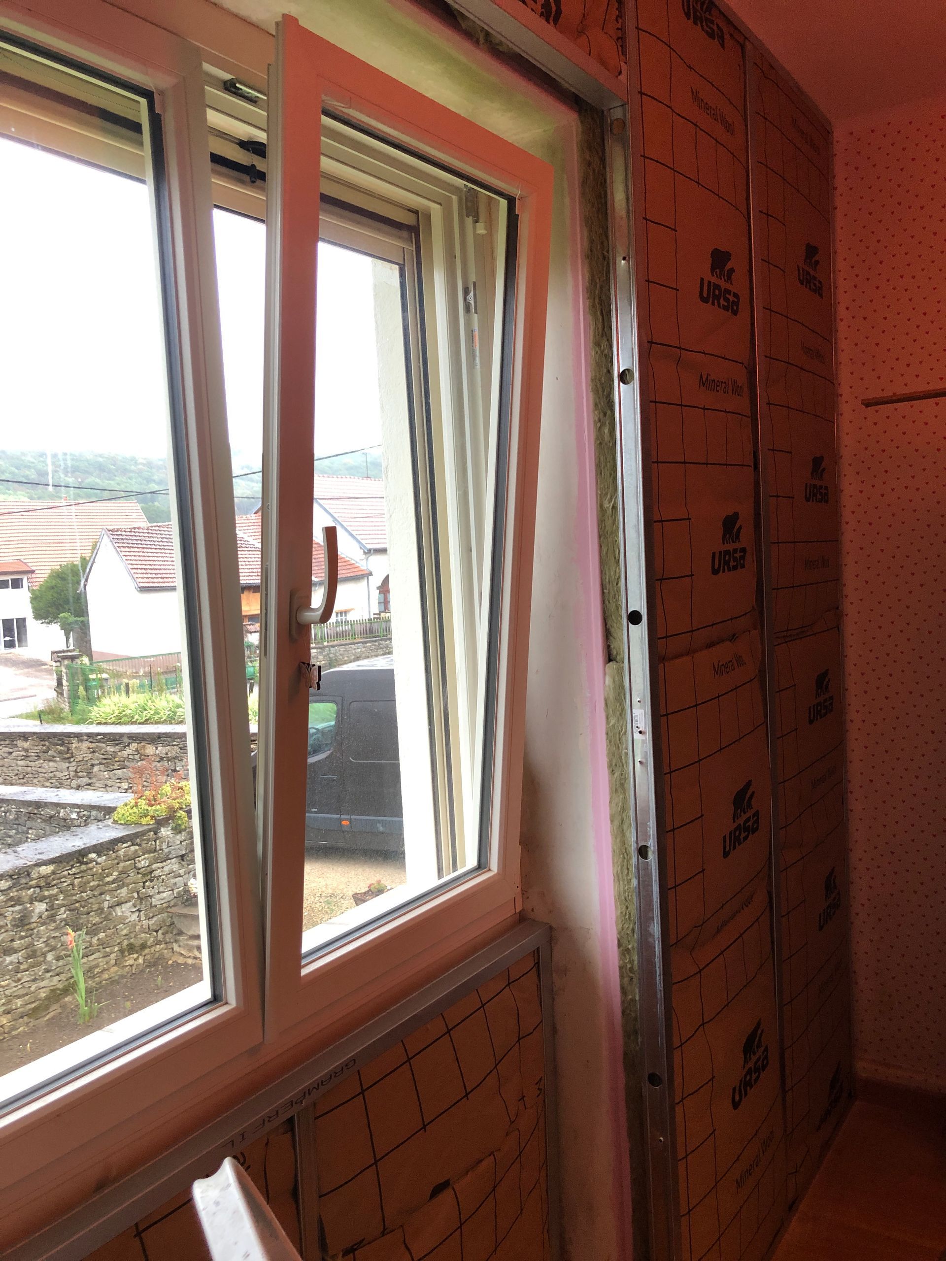 Aménagement de votre intérieur avec pose de menuiserie