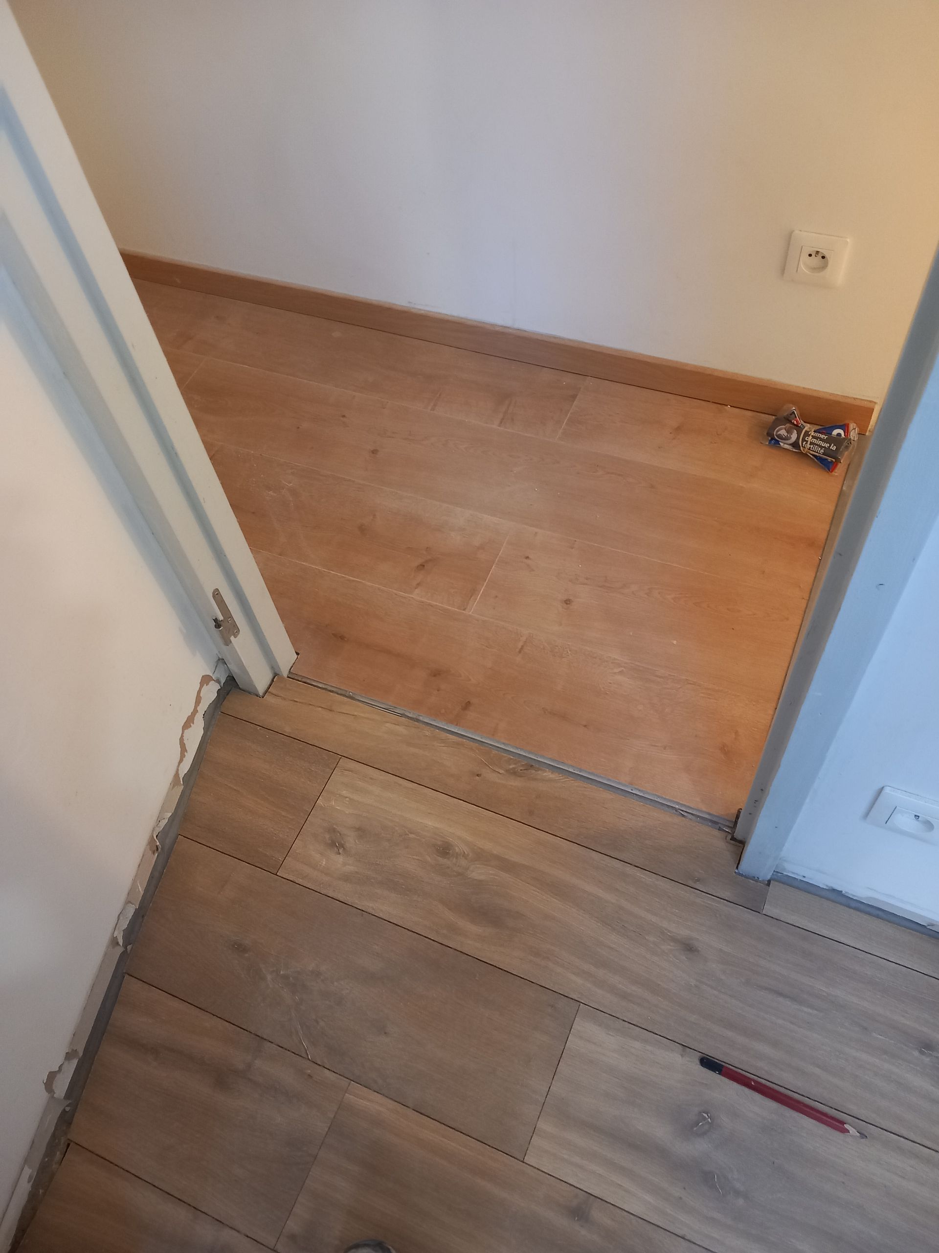 Seuil de porte en parquet