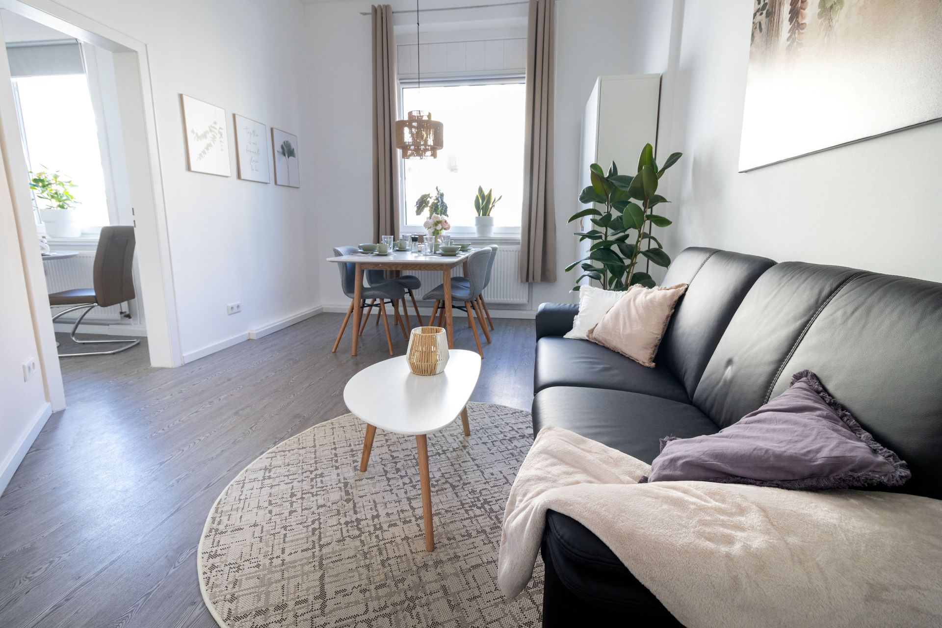 Ferienwohnung Living Rooms - Hannover Lister Platz, zentral & modern