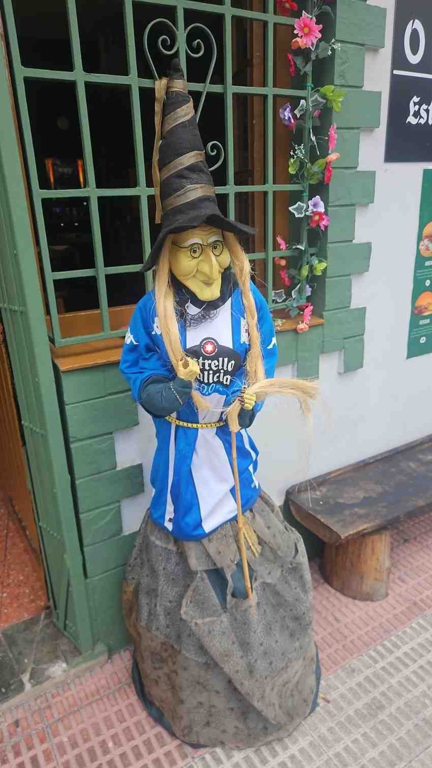 O noso Lar | Hamburguesería en Cambre | Brujita 01