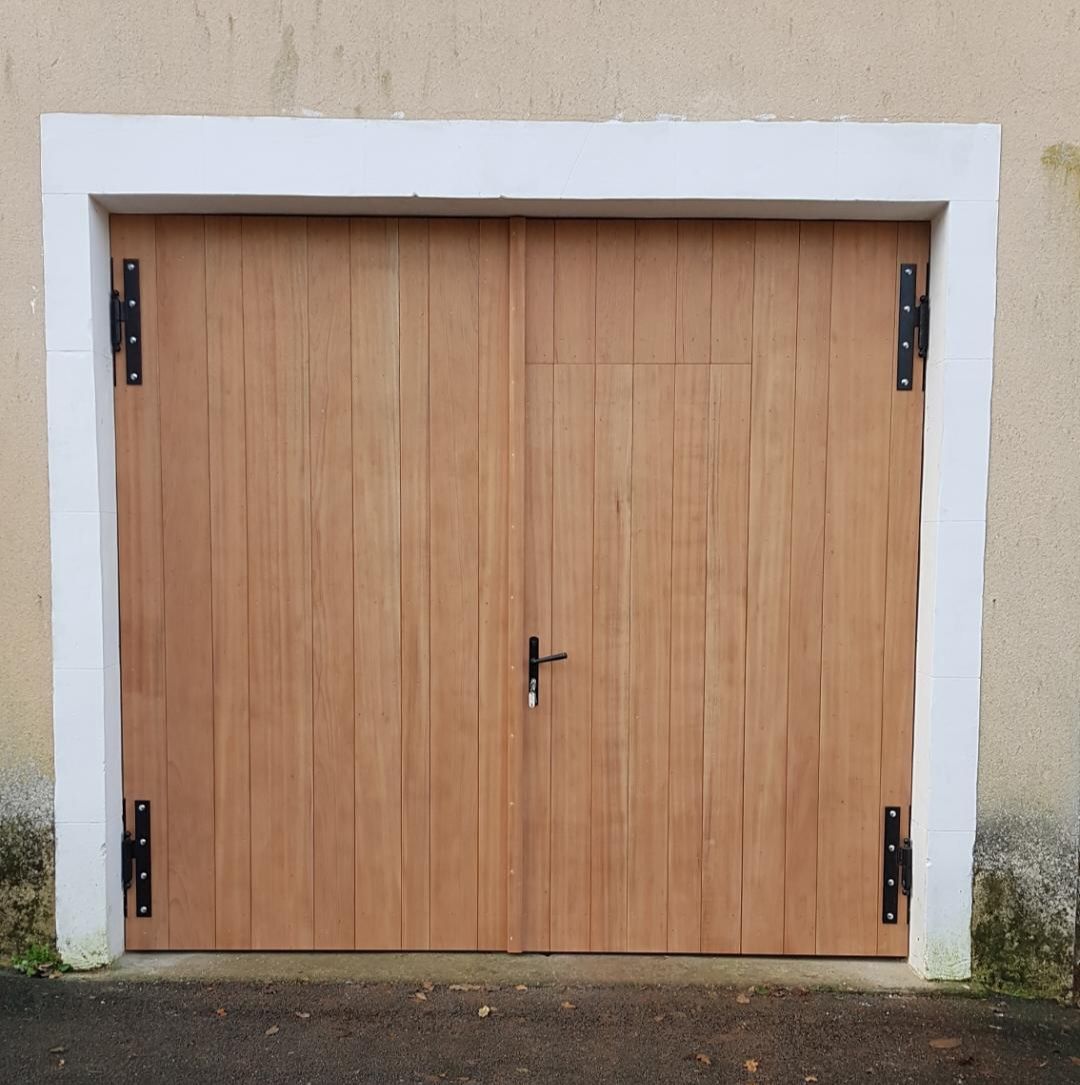 Porte de garage battante