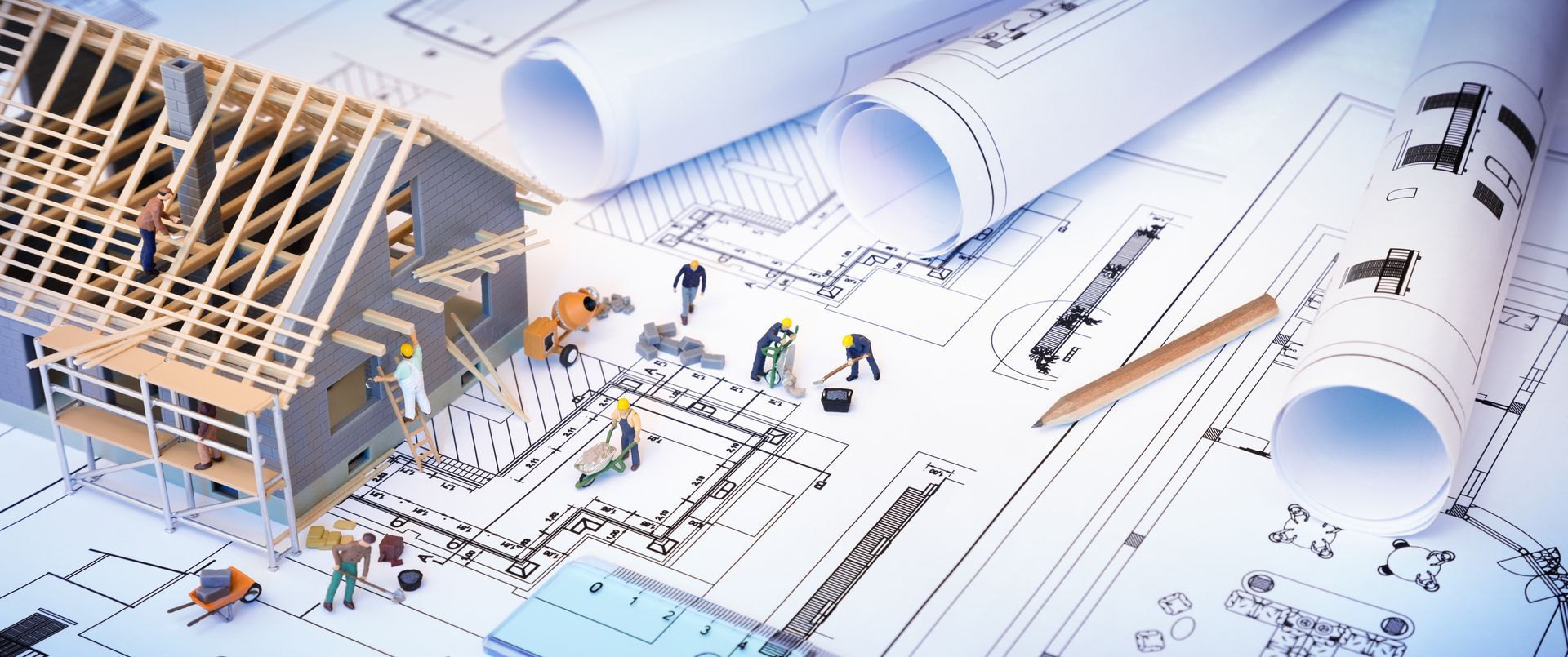 Plans de construction et maquette de maison