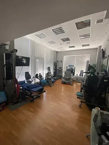 Κέντρο φυσικοθεραπείας PHYSICAL & EXERCISE THERAPY REHABILITATION