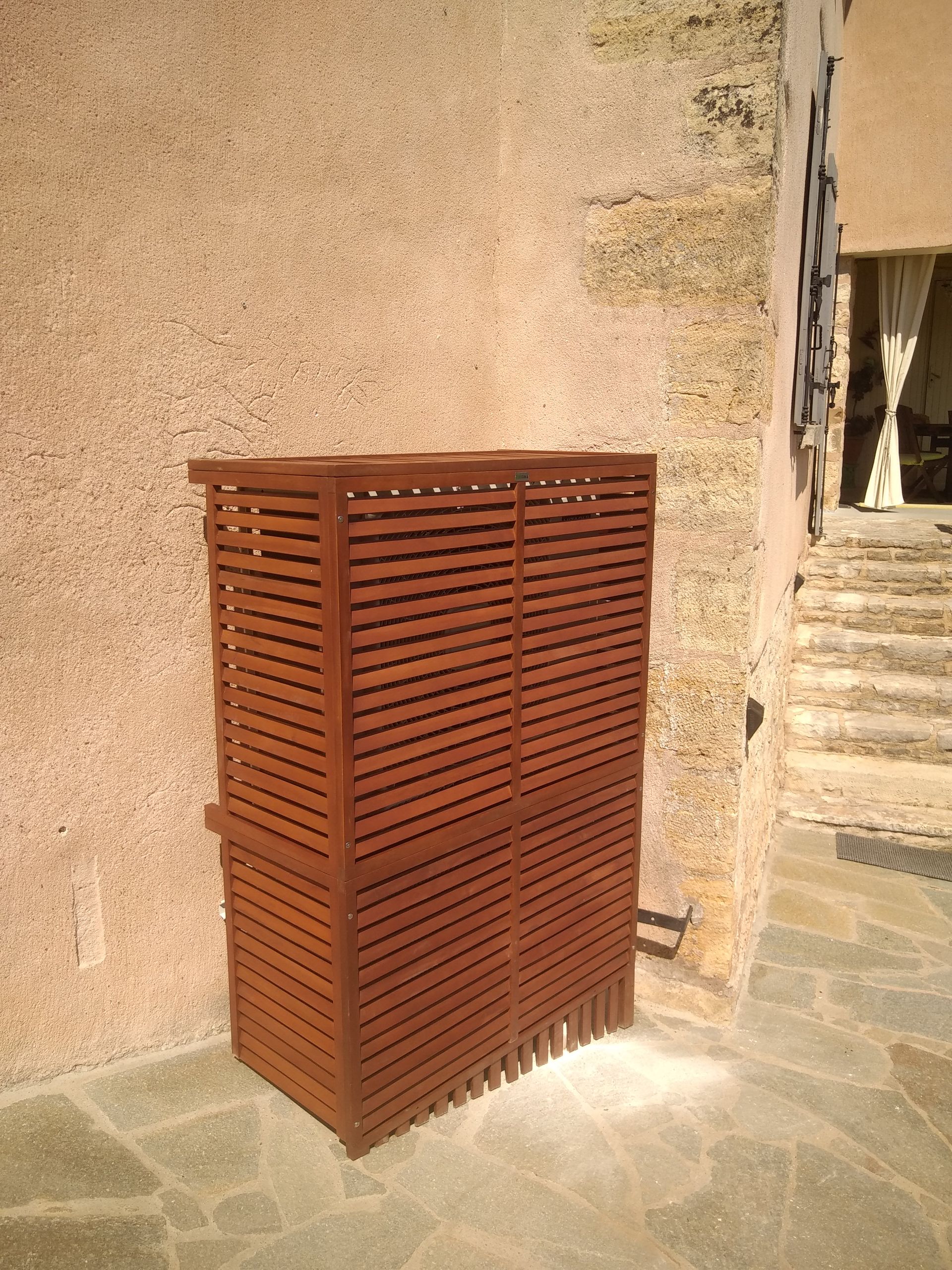 Pompe à chaleur avec coffre