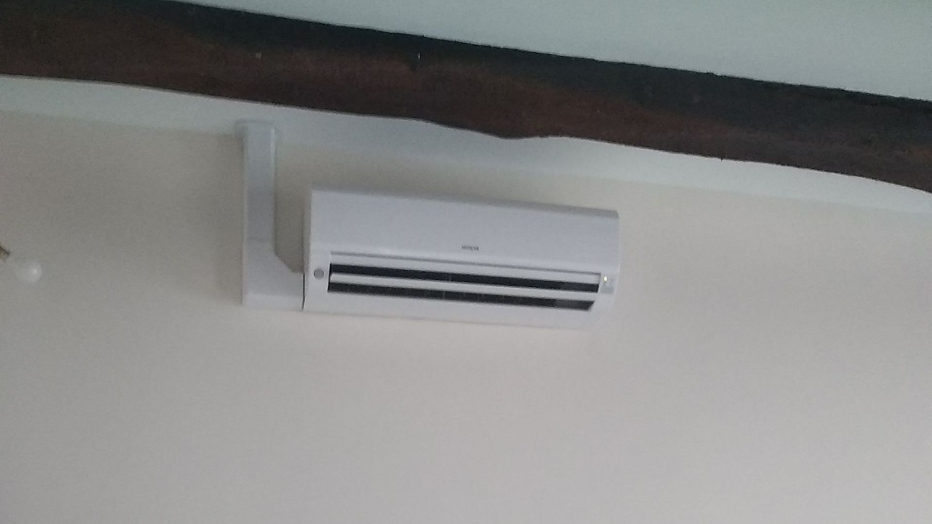 Installation d'un système de climatisation réversible