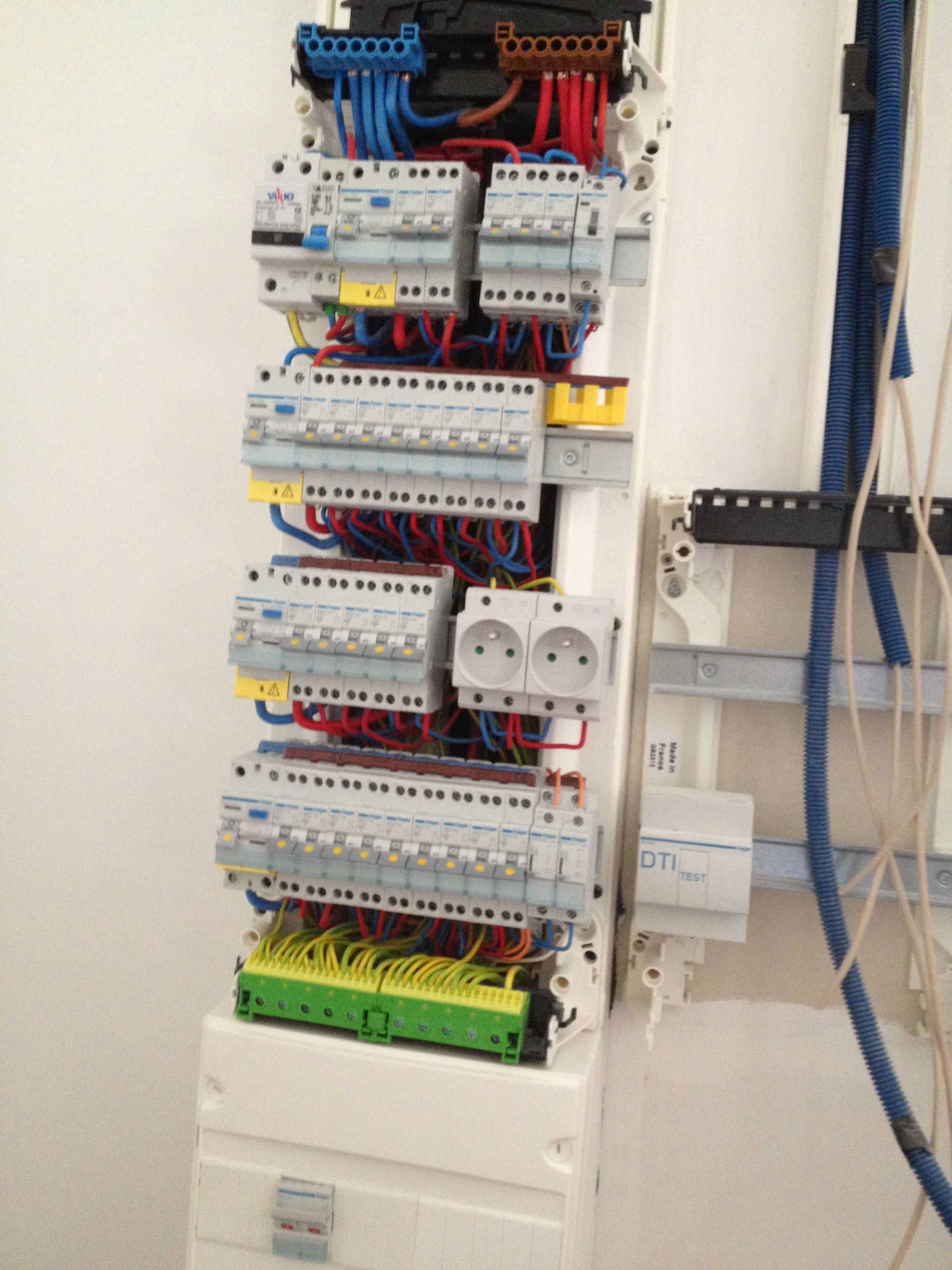 Réparation d'un tableau électrique