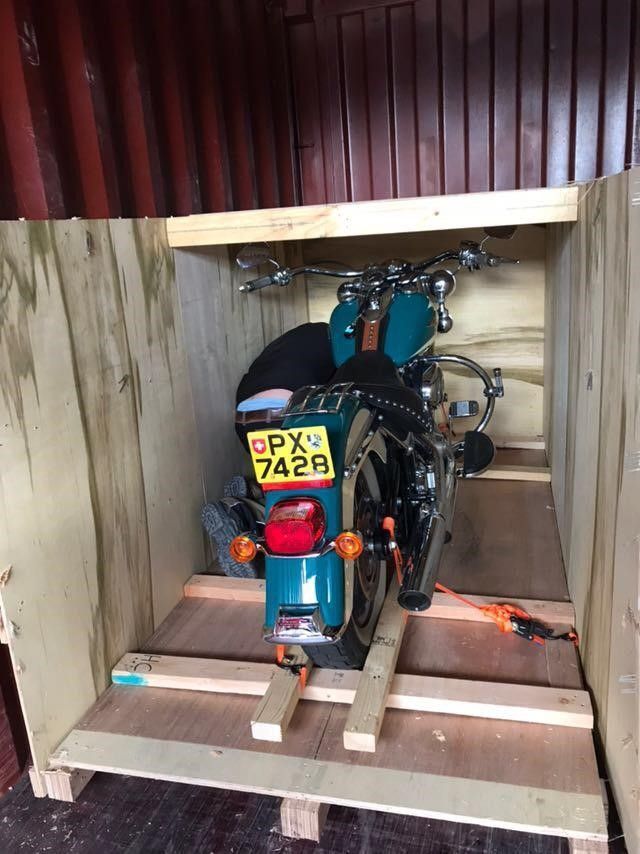 Transport Schweiz Kloten