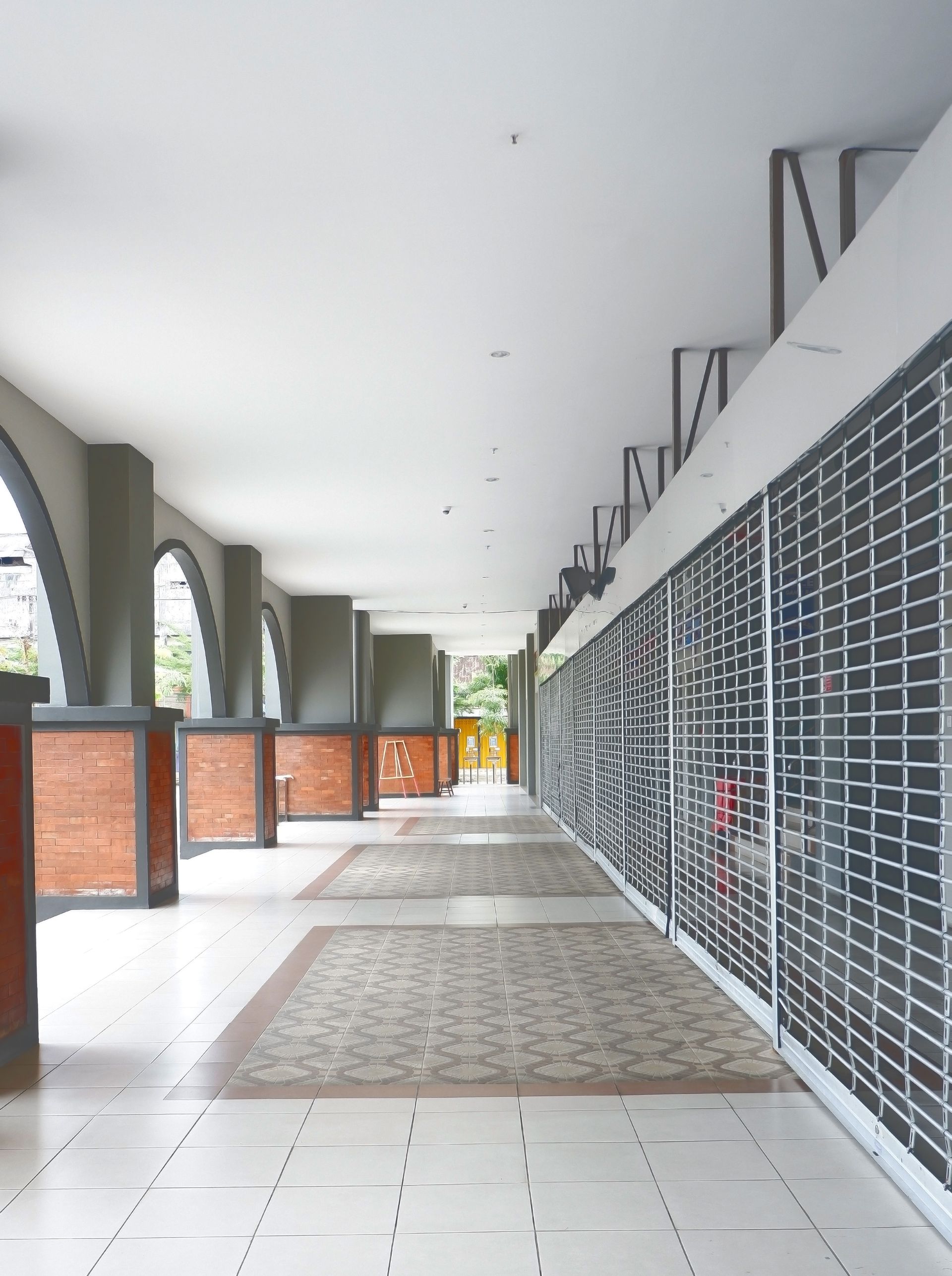 Rudeaux de sécurité métalliques.