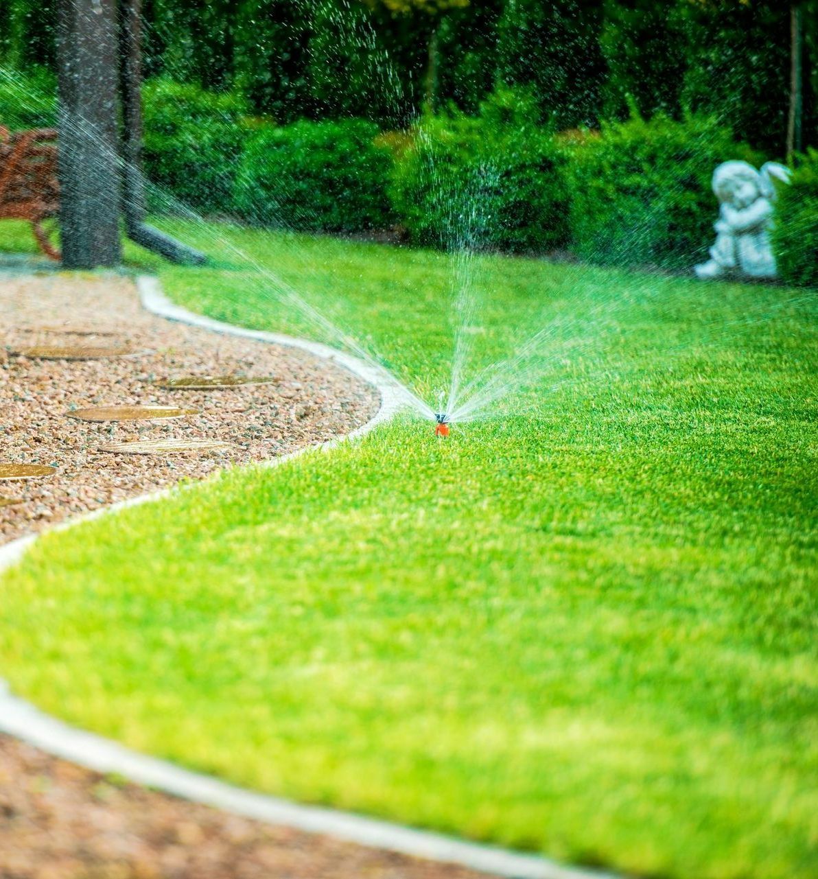 Un système d'arrosage automatique pour votre gazon