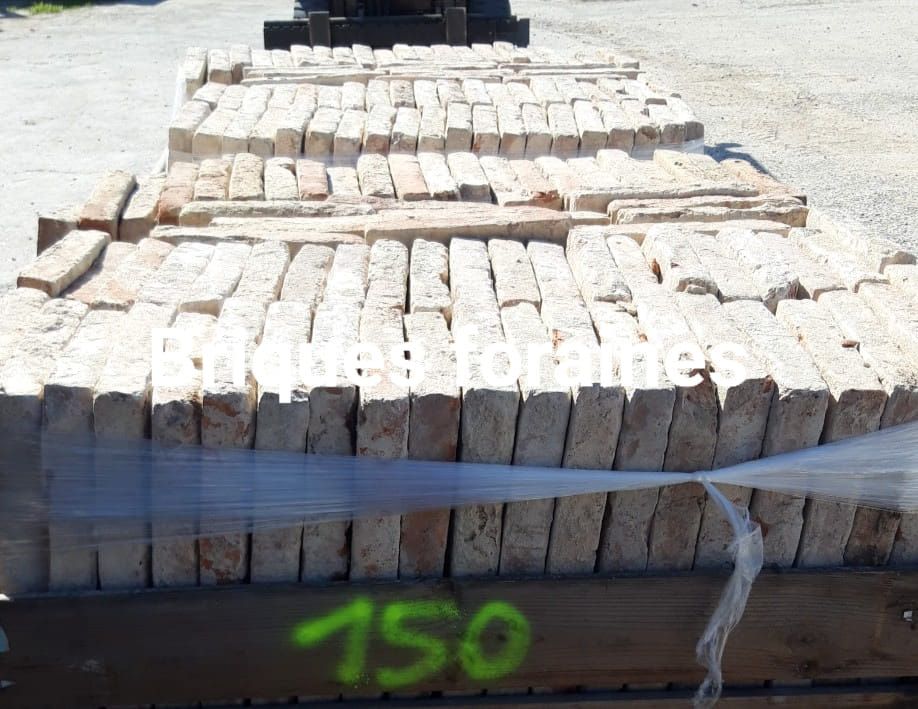 Négoce de matériaux anciens