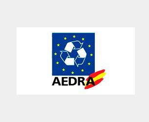 El logotipo de Aedra tiene un símbolo de reciclaje.