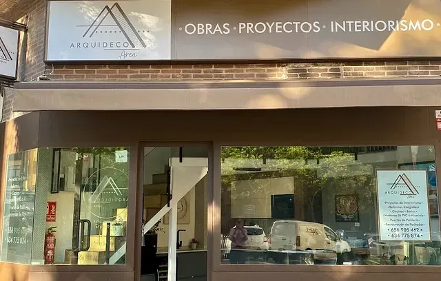Exterior del estudio de arquitectura