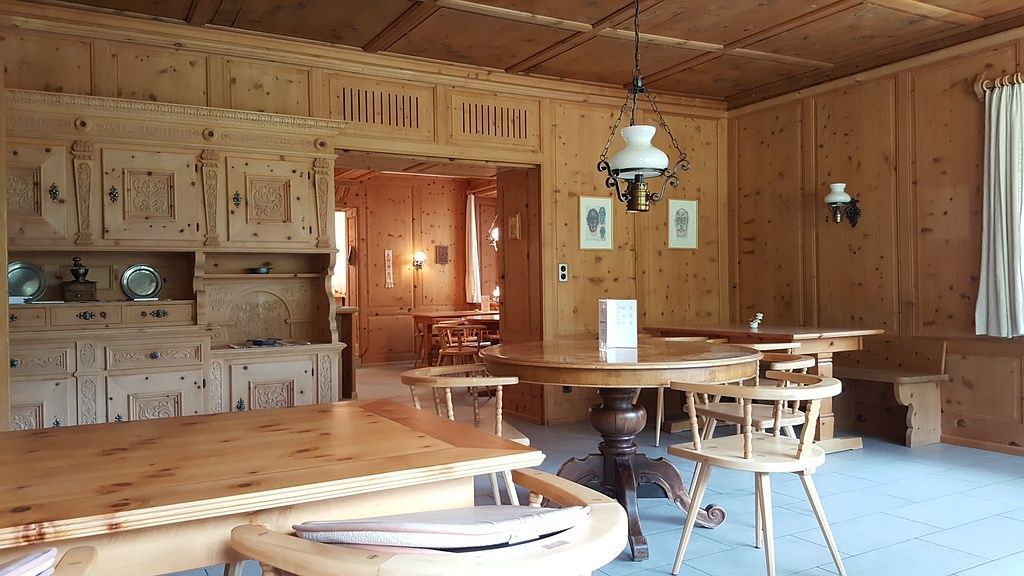 Café - Bäckerei Konditorei Giacometti - Lavin