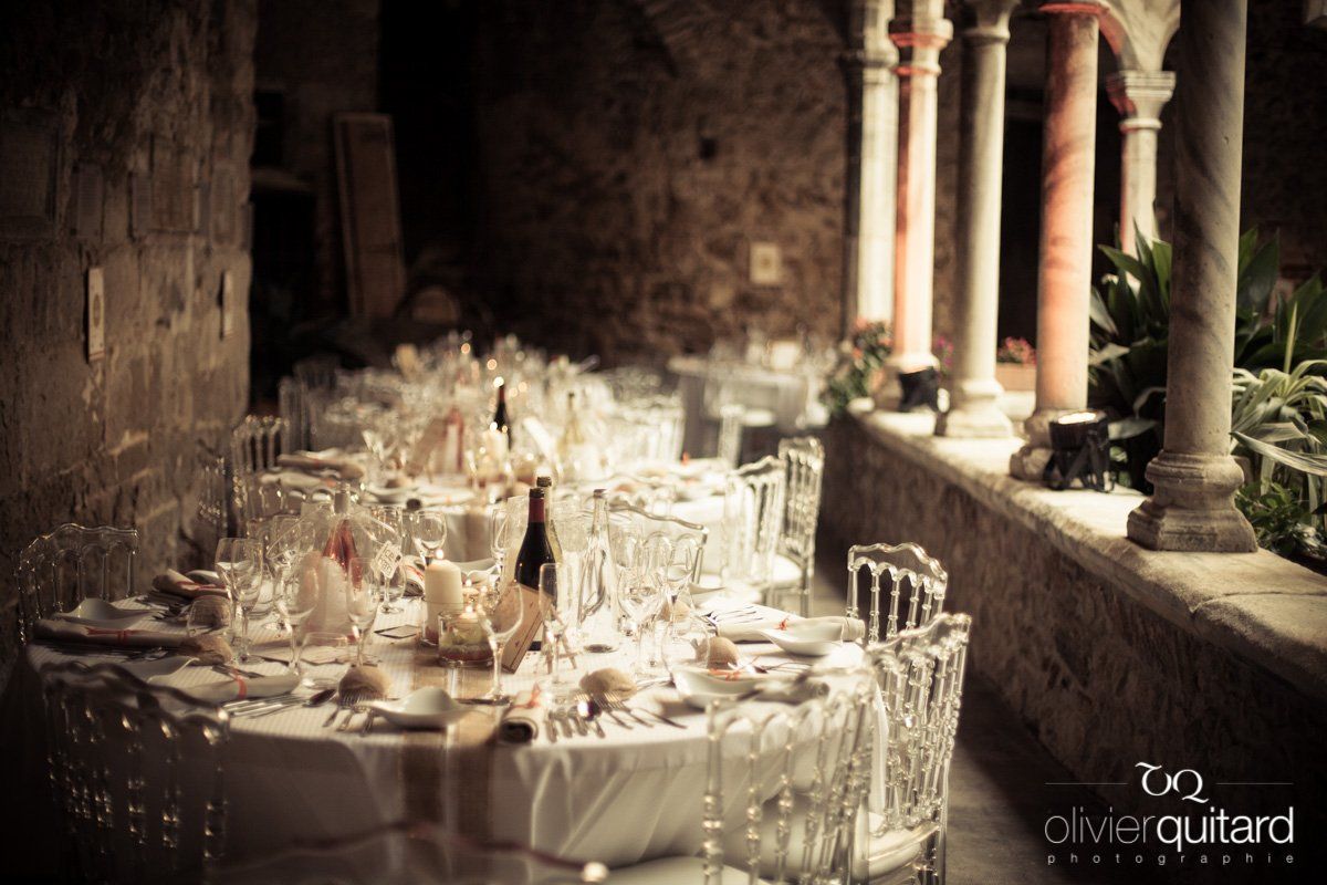 Décoration de la table des mariés