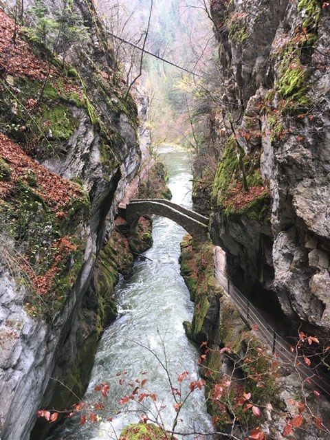 Areuseschlucht - Malergeschäft Tobler GmbH