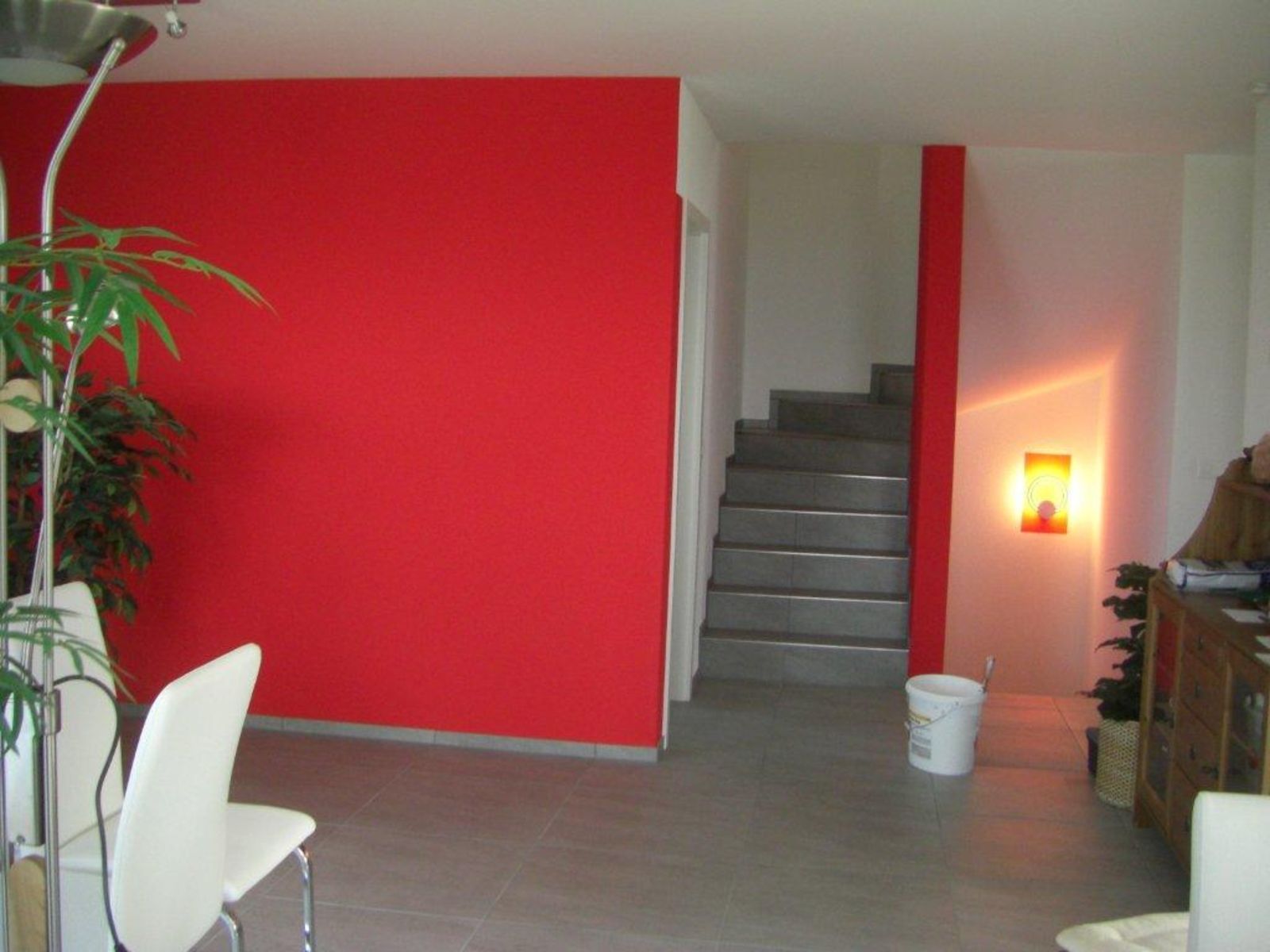 Malerarbeiten Innen Rote Wand - Malergeschäft Tobler GmbH