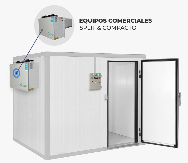 Planos arquitectónicos dispuestos con láminas enrolladas, tablones de madera para el suelo y muestras de moqueta azul.