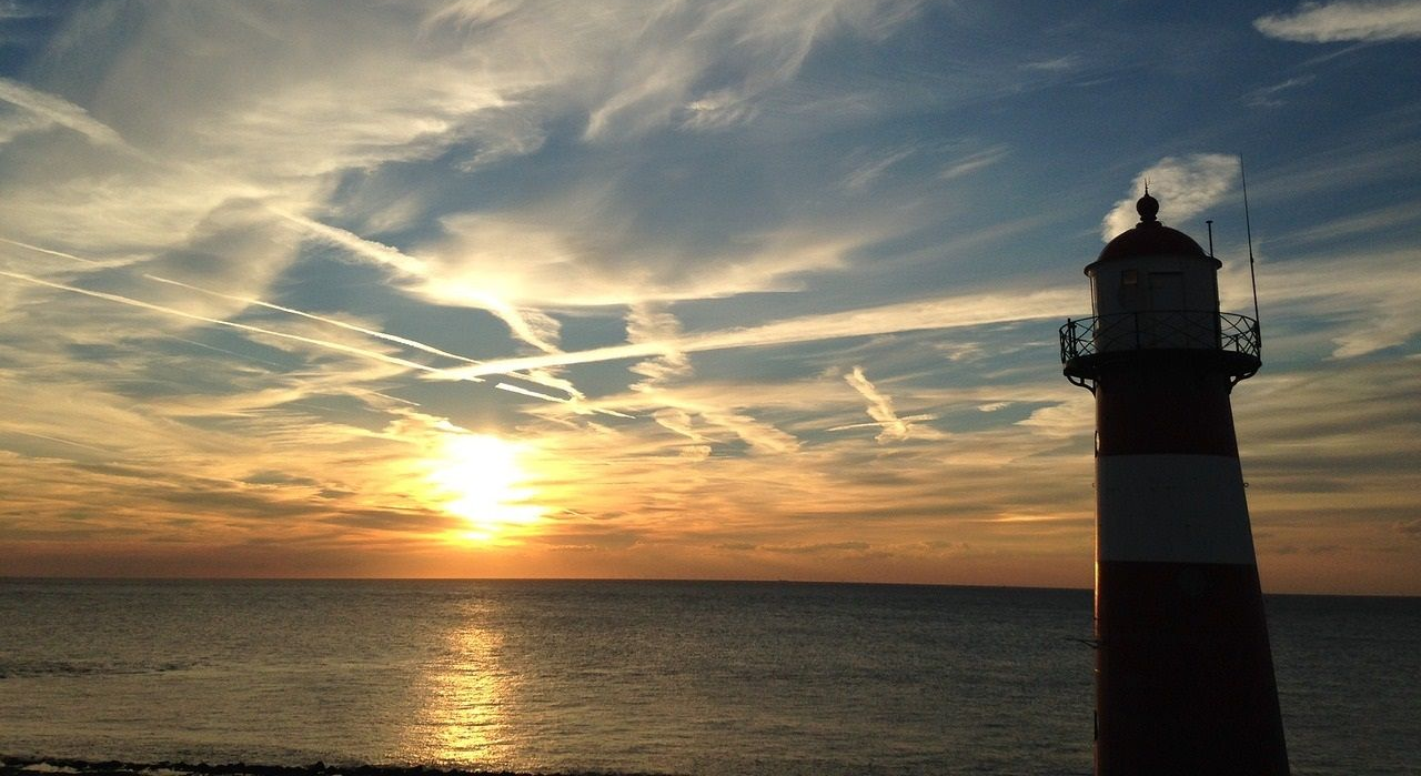 Genieten van zonsondergang