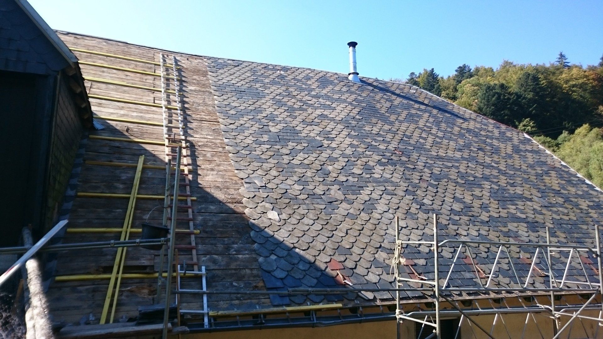 Rénovation d'une couverture en ardoises