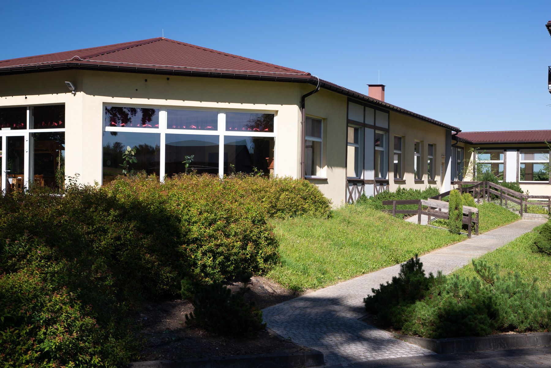 Außenbereich Seniorenresidenz in Polen