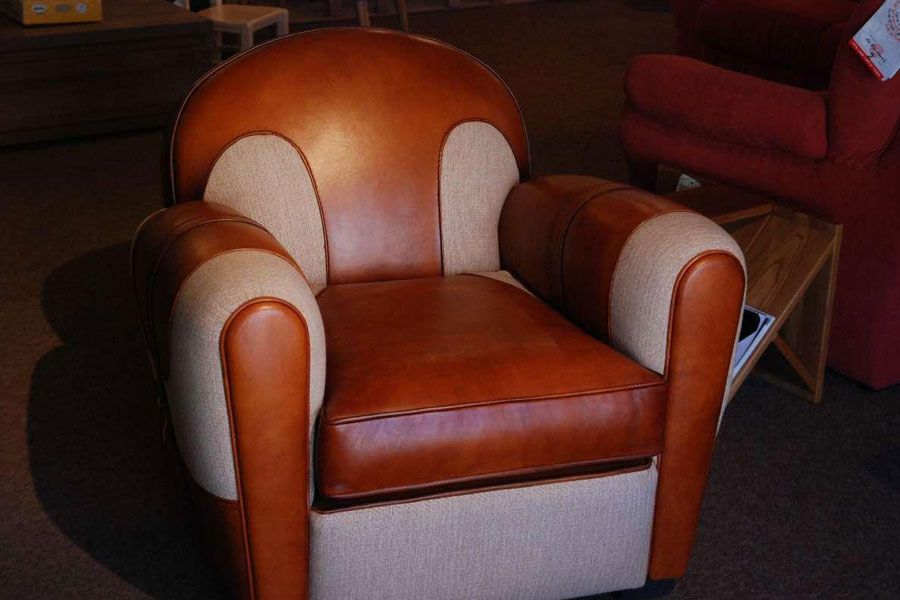 Un fauteuil en cuir