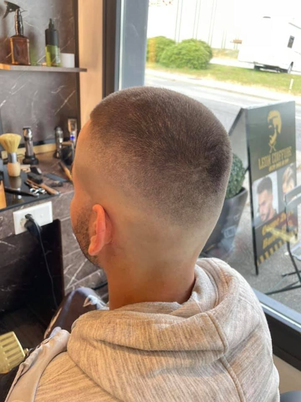 coiffure dégradé pour homme